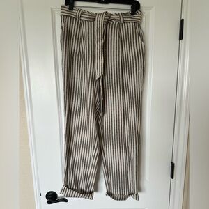 NWT Trina Turk Striped Capris - Black and White